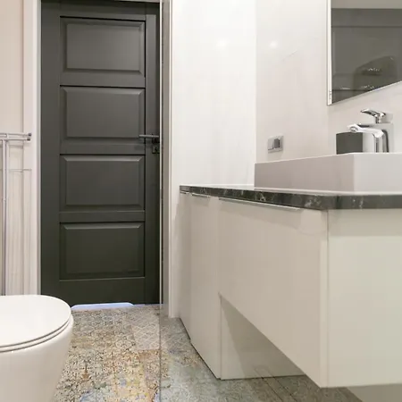 St Thomas Old Town *