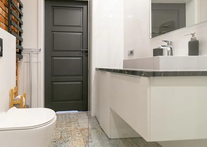 St Thomas Old Town *