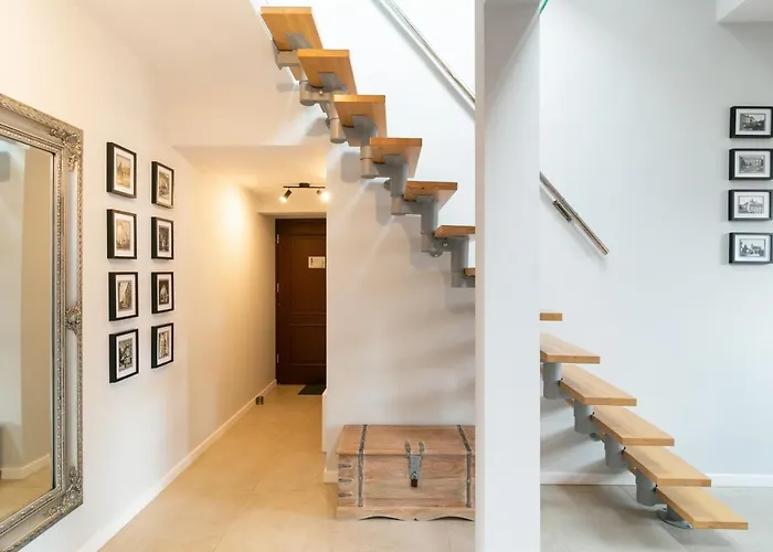 St Thomas Old Town *