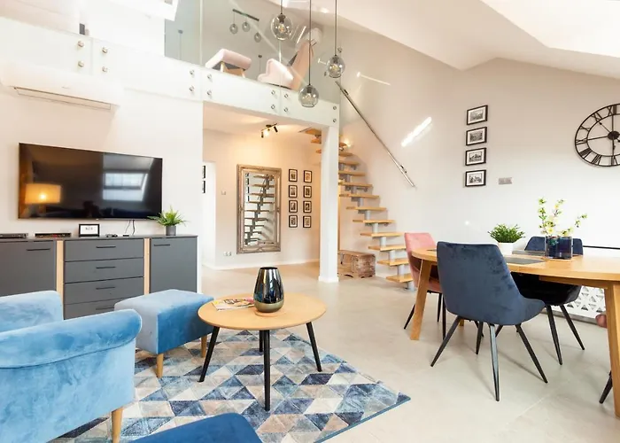 St Thomas Old Town *